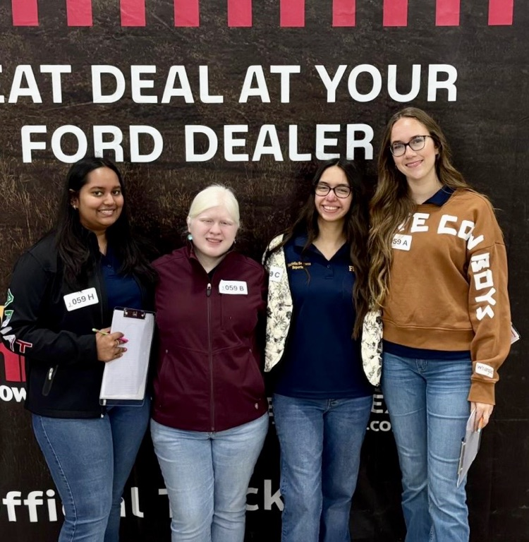 The road to San Antonio starts now. 🤠 Our FFA Tigers are ready to show, compete, and represent Carroll at the San Antonio Stock Show. First up: Horse Judging this morning! 🐎  #CarrollFFA #TPND #CarrollTigers #StockShowSeason #BetterAtCarroll 