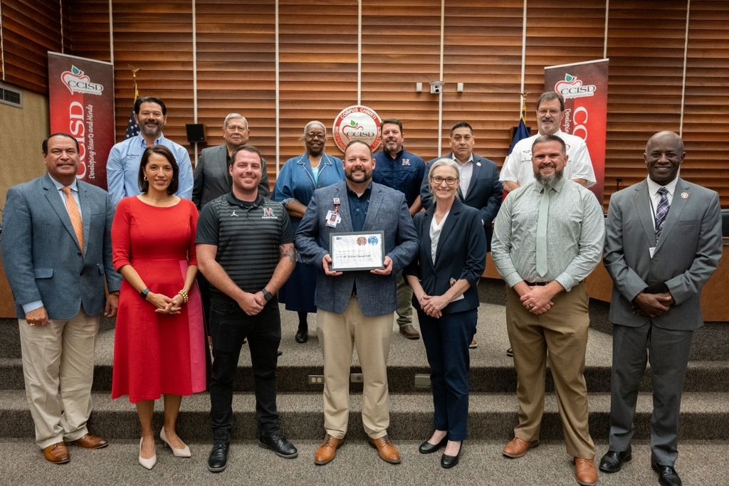 Veterans Memorial High School recognized for earning 2025 Advanced Placement School Honor Roll