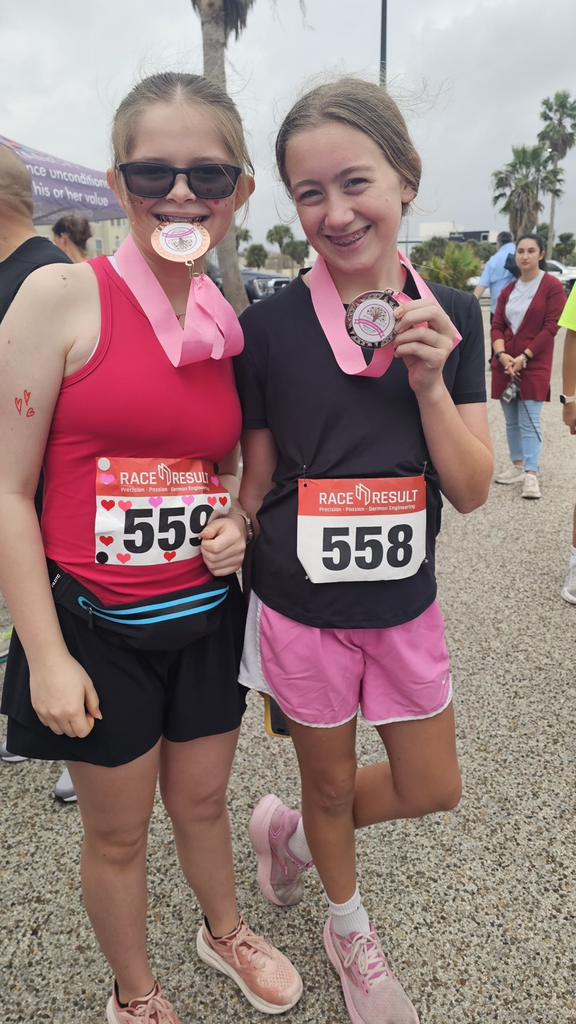 Baker representing at the Agape Ranch 5K this morning! 🏃‍♀️🖤❤️