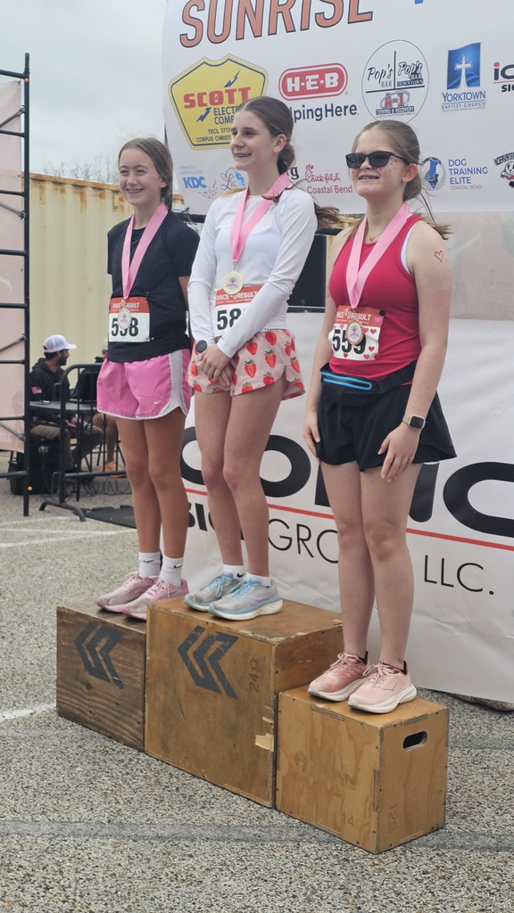 Baker representing at the Agape Ranch 5K this morning! 🏃‍♀️🖤❤️