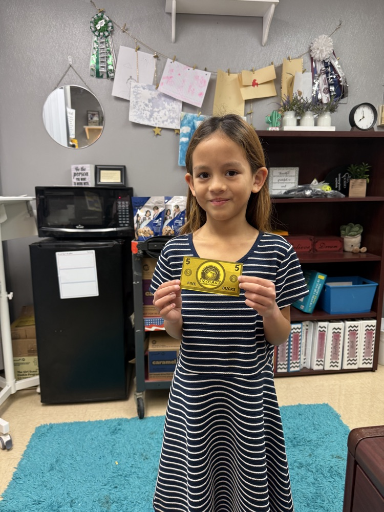 Congratulations to all the Wednesday Be There for the Bell winners! 🔔 We are so proud of their commitment to being present. ✨