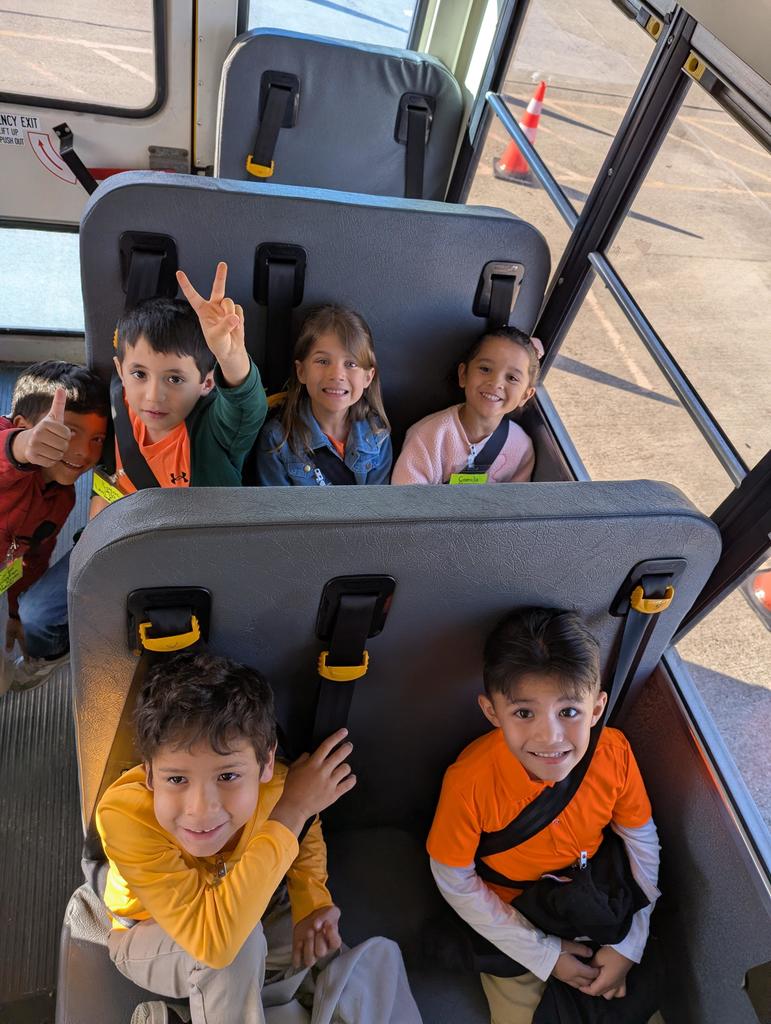 Mariners strapped in and ready to ride to the airport