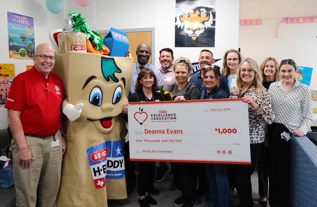 Deanna Evans surprised as an H-E-B Finalist in the Rising Star Secondary category.