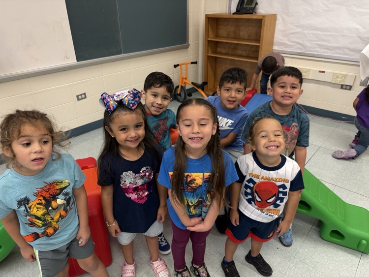  of AP week celebrating Mrs. Luna’s fav color blue 