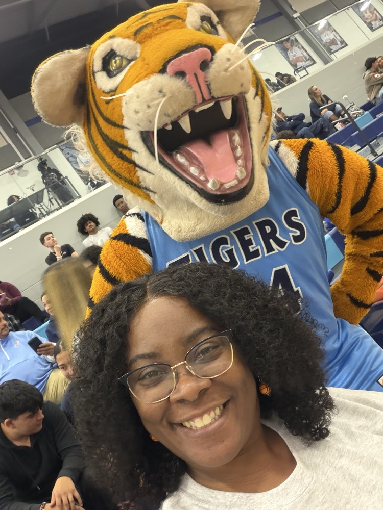 🐅🔥 Tracie Williams = DIFFERENT LEVEL  The GOAT. No debate. 🐐 While everyone’s catching up… she’s already ahead 😮‍💨  Carroll runs right because of YOU 💙  #CarrollPride #TPND #AdminDay #AdministrativeProfessionalsDay