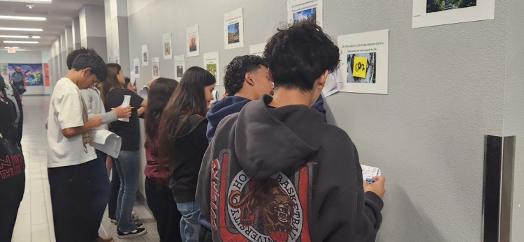 🌎🐅 Earth Day in Action 🐅🌎  Shoutout to Ms. Markert’s Honors Biology class for leading the way on Earth Day! 💚🌱  The future is looking greener already 👏  #CarrollPride #TPND #EarthDay #FutureLeaders