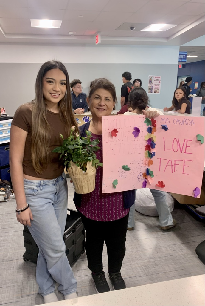 💙🐅 We weren’t done yet 🐅💙 Had to drop a few more moments 💪  #CarrollPride #TPND #AdministrativeProfessionalsDay