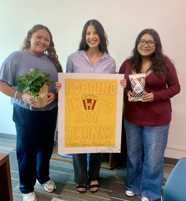 💙🐅 We weren’t done yet 🐅💙 Had to drop a few more moments 💪  #CarrollPride #TPND #AdministrativeProfessionalsDay