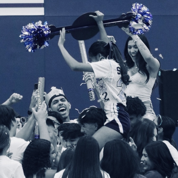 Senior Sunday vibes… ✨ Only 4 more until it’s all memories. 🥹🐯 Make it count. #SeniorSunday #4Left #TigerPride