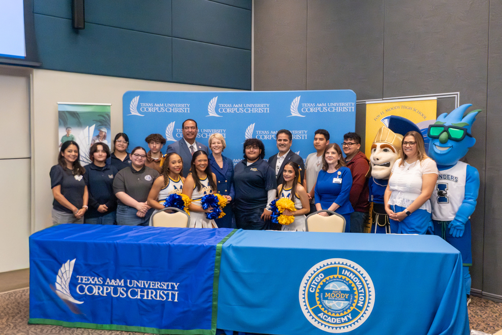Moody HS and TAMUCC signing.