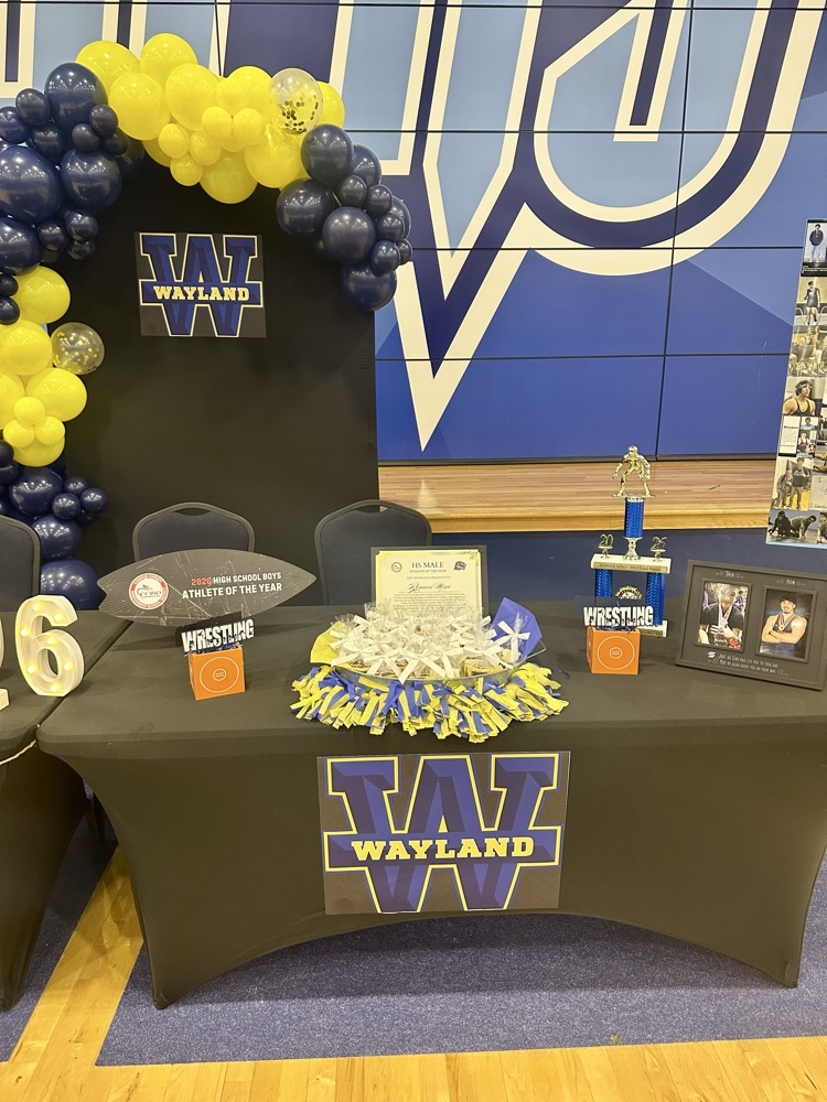 Congratulations to Roman Nino on signing to continue his wrestling career at Wayland Baptist University in Plainview, TX! 🤼‍♂️💙💛  Your Tiger family is proud of everything you’ve accomplished! 🔥  #TPND #BetterAtCarroll  