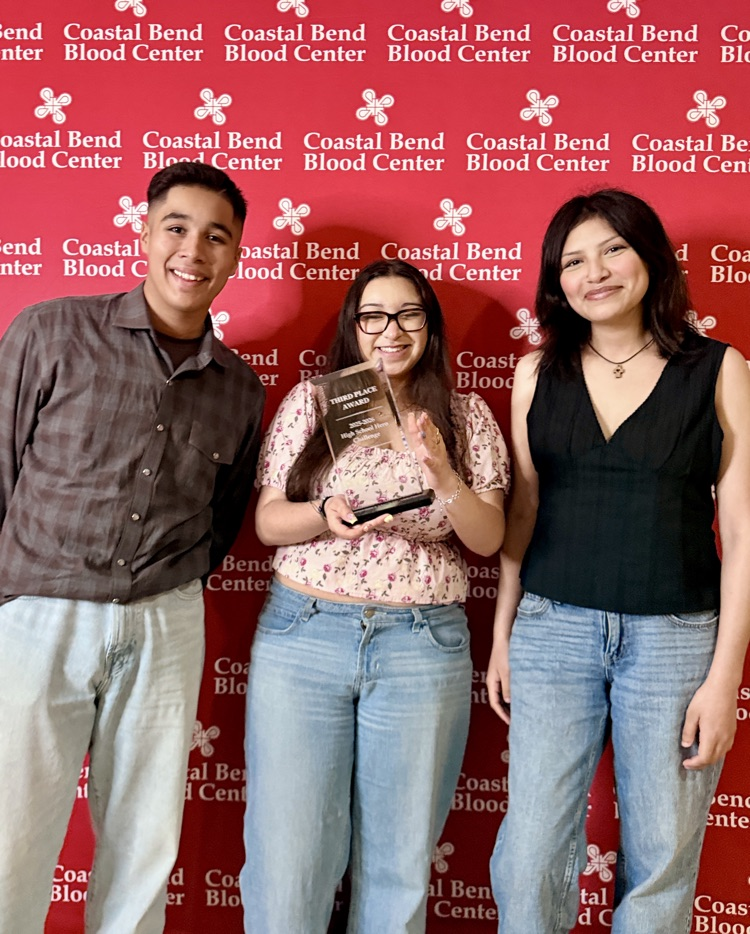 Congratulations to our Red Cord Heroes! ❤️🩸🐯  Thank you for stepping up, giving back, and making a difference. Carroll is proud of you!  #TigerPride #RedCordHeroes #BetterAtCarroll