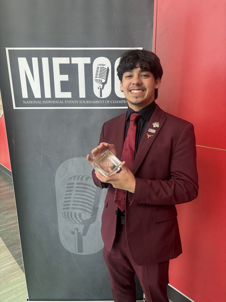 Massive congratulations to our Tigers, Guadalupe (Jay) and Ethan, for placing among the BEST in the country at NIETOC Nationals in Prose! 🇺🇸