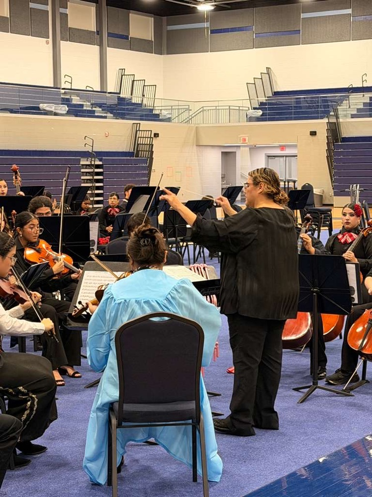 Last night, our senior Mariachi and Orchestra students took the stage together one final time as CHS Tigers. 