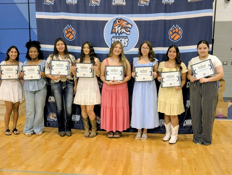 A great night celebrating Carroll Softball this weekend! 🥎💙🧡  An unforgettable season, unforgettable memories, and a team that competed with Tiger pride every step of the way. 🐅🔥  #CarrollTigers #TPND #CarrollSoftball