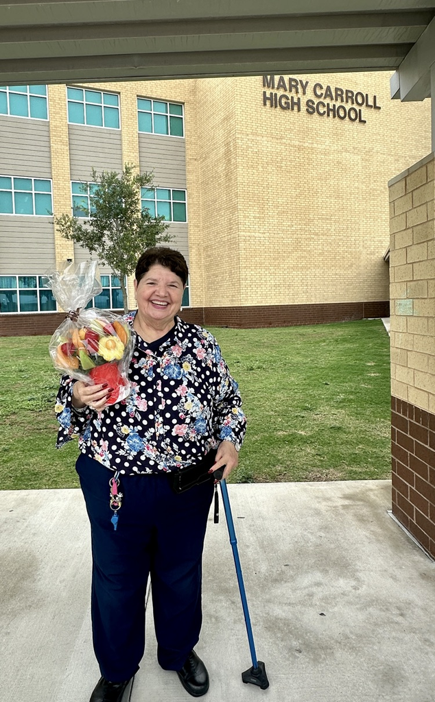 🐅💙🧡 A huge Tiger shoutout to our part-time Assistant Principals, Mrs. Reyna and Mr. Chapa!