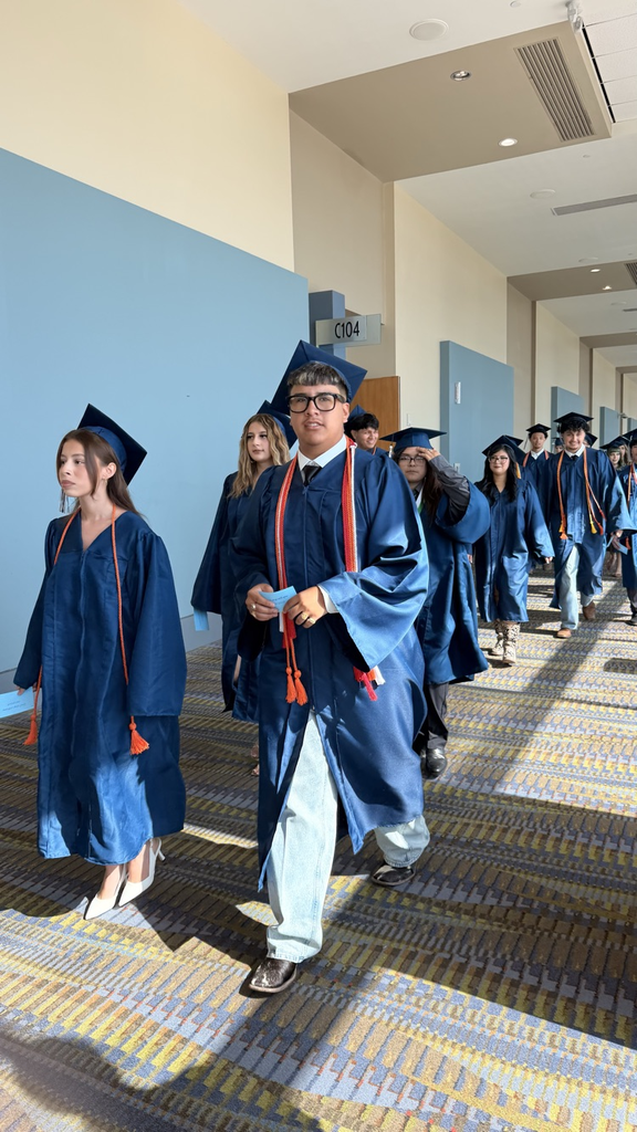 They did it. Class of 2026, your Carroll family is proud of you. 🎓 #CarrollTigers #TPND