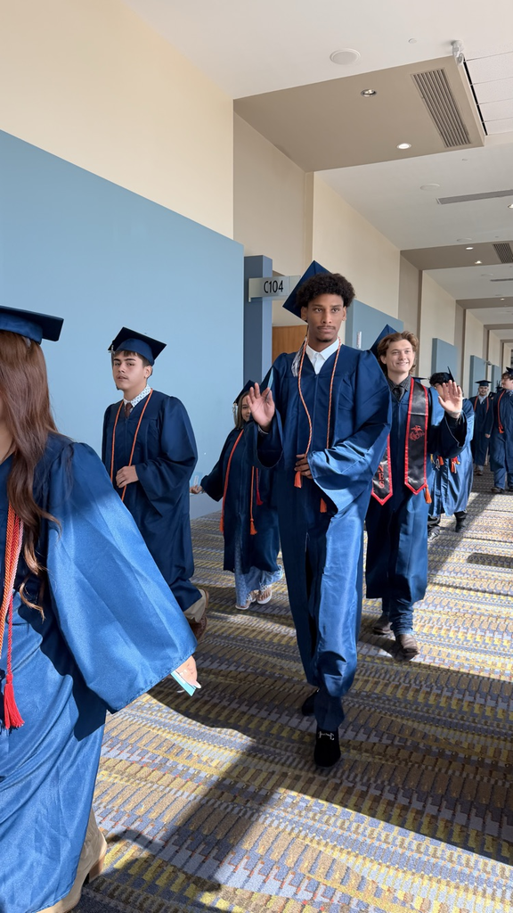 They did it. Class of 2026, your Carroll family is proud of you. 🎓 #CarrollTigers #TPND