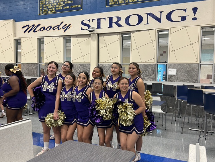Miller cheerleaders