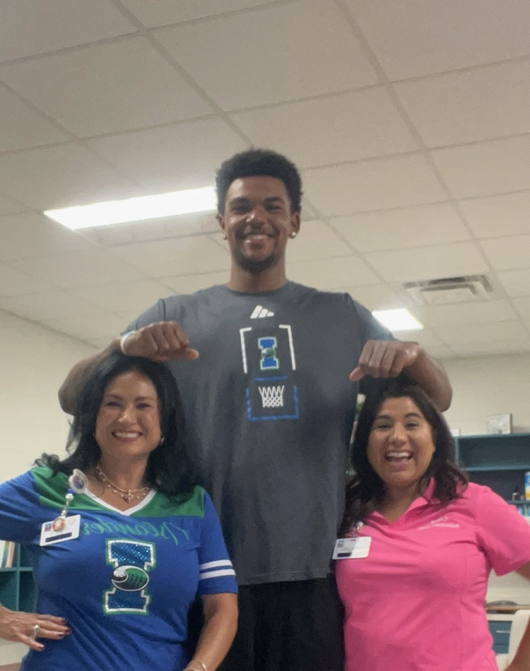 College and career week has been a blast!!!!!  shoutout to our amazing Counselor Stanforth!