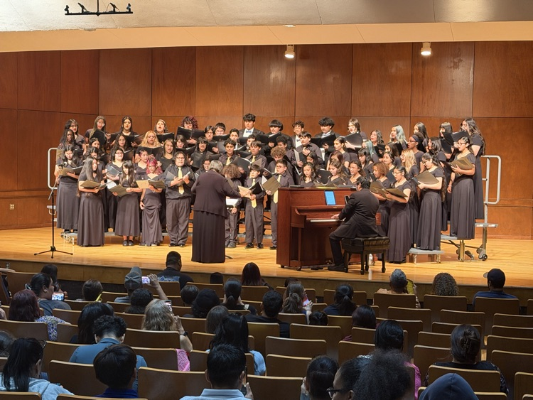 Choir 4
