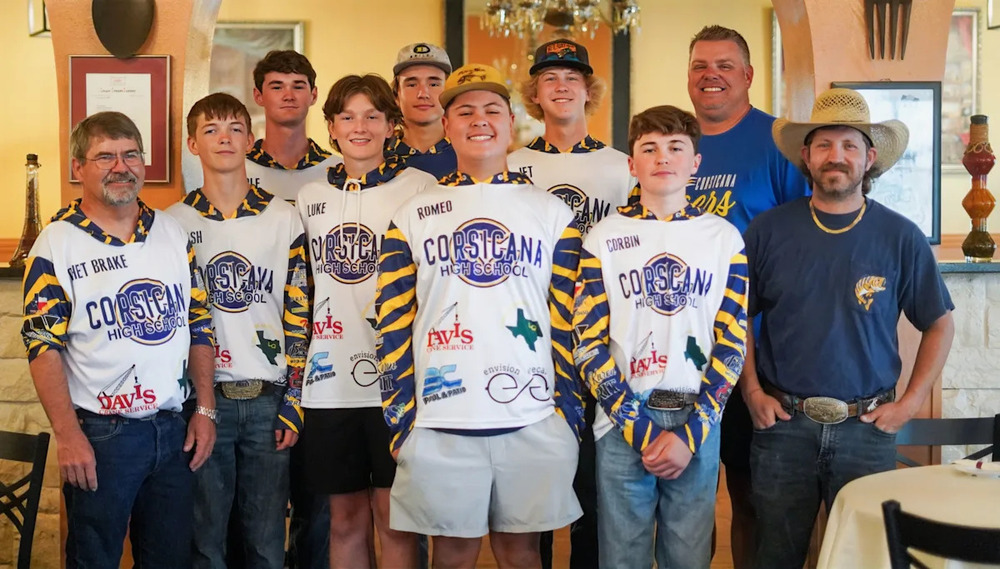 fishing team photo