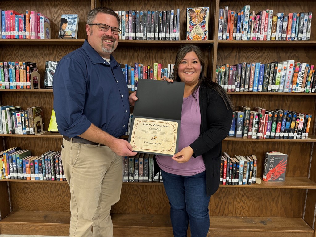 Cierra Reau-October Volunteer of the Month