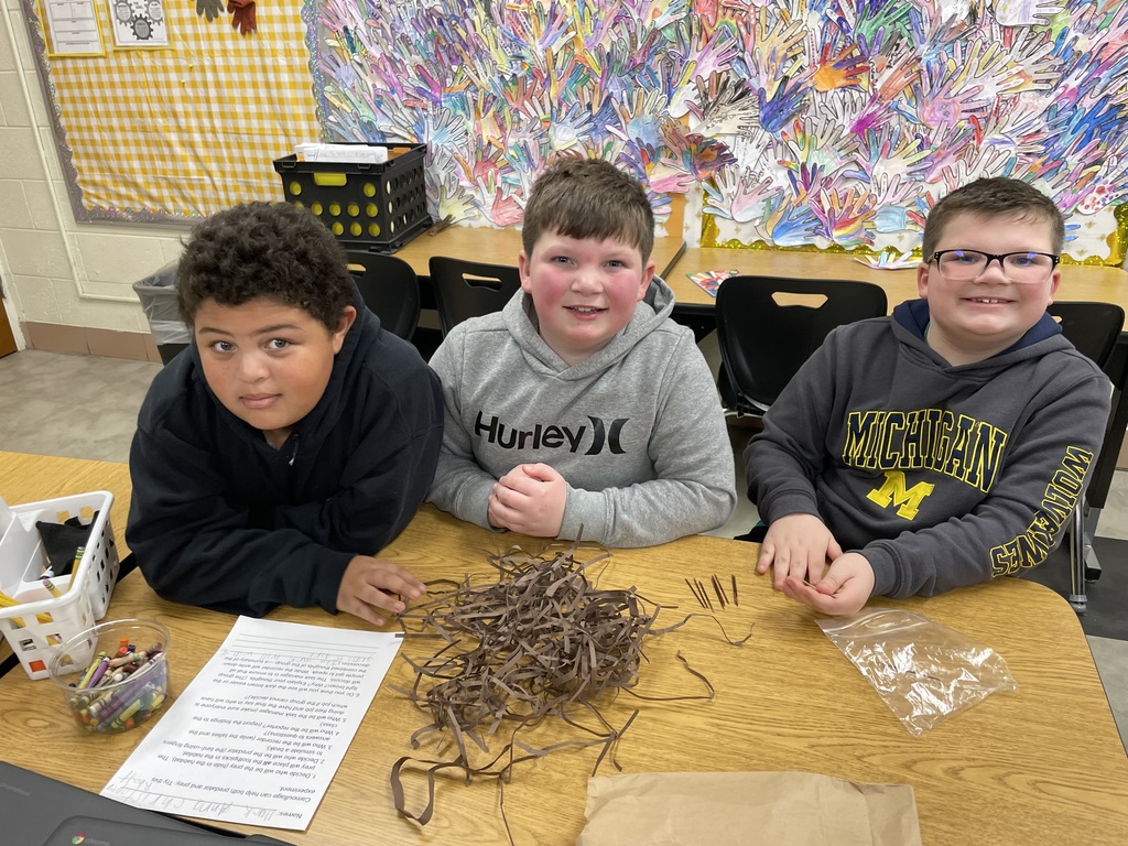 Students in STEAM class