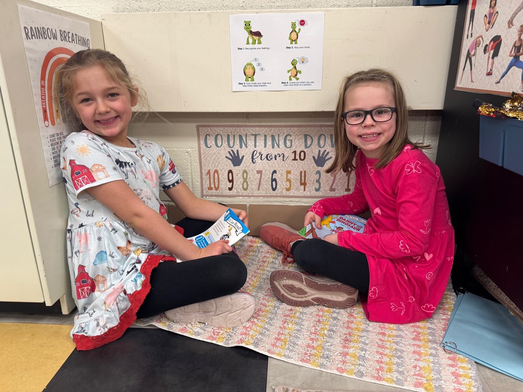 Two students reading