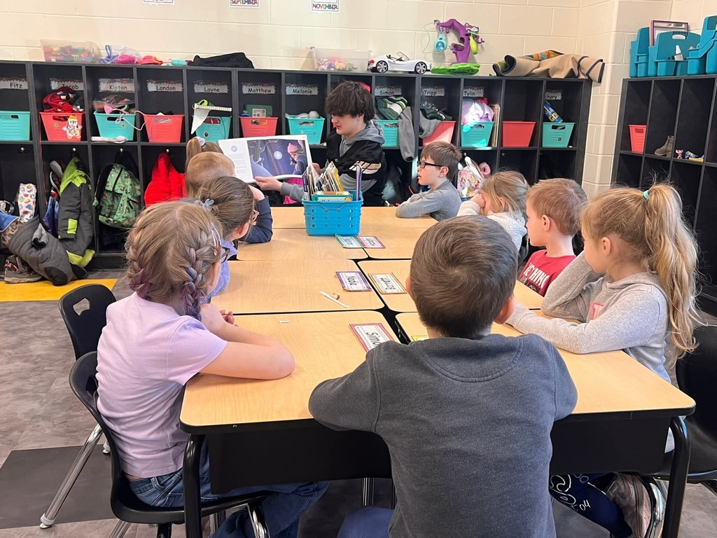 Reading to students