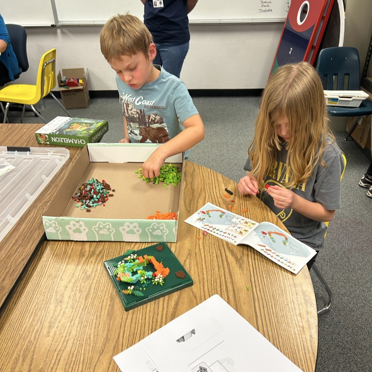 Lego club kids working together