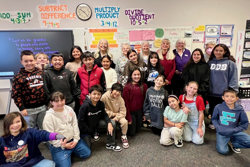 Mrs. Daigle's class with the Giving Groovy Grannies 