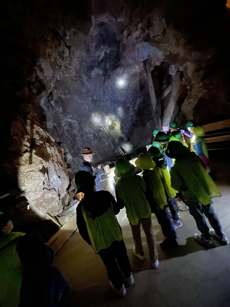 DDB 4th Graders at Queen Mine in Bisbee and Kartchner Caverns
