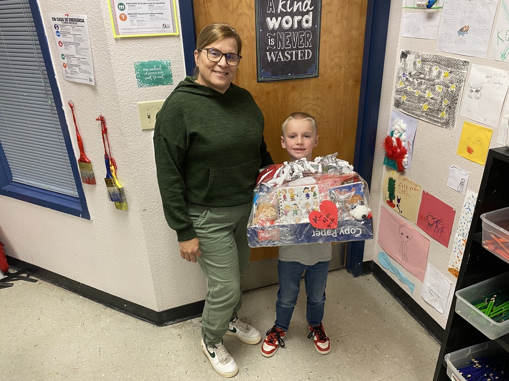 Conner Chambliss K-4 BF Prize Box Winner
