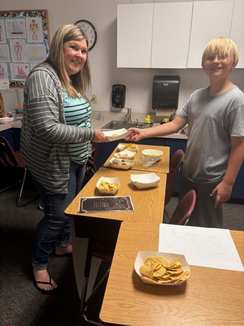 6th grade restaurant