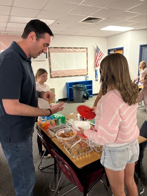 6th grade restaurant