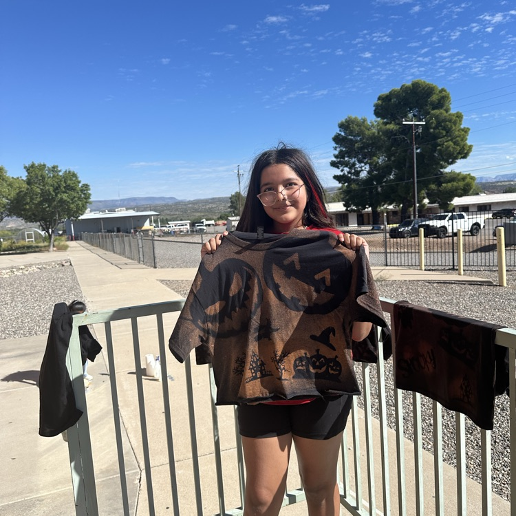 DIY Halloween T-shirts 
