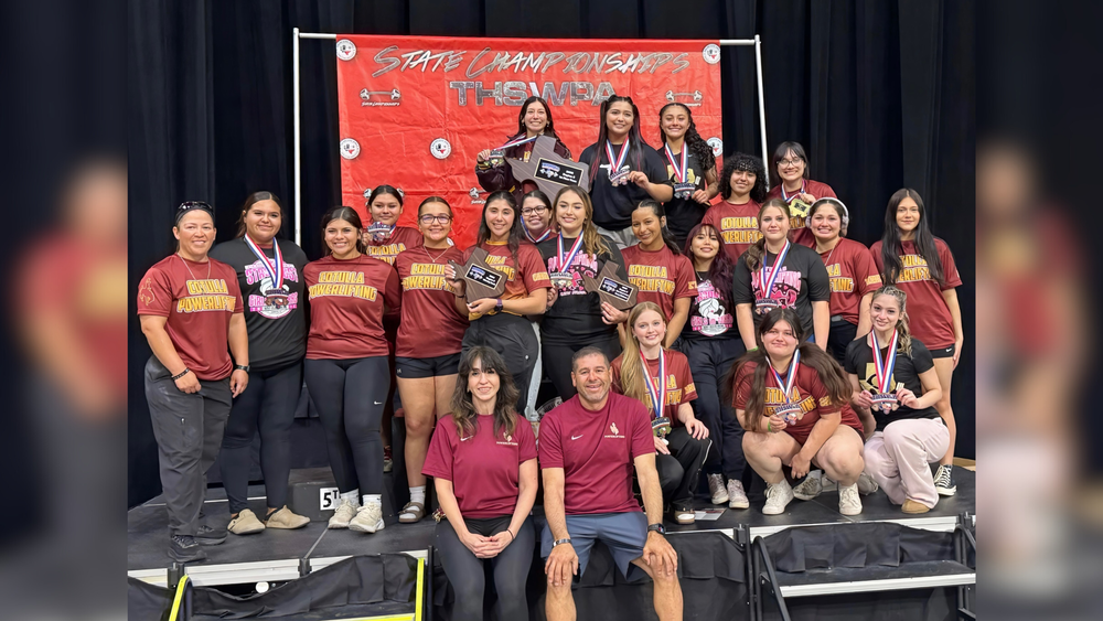 Cotulla Cowgirls Powerlifting