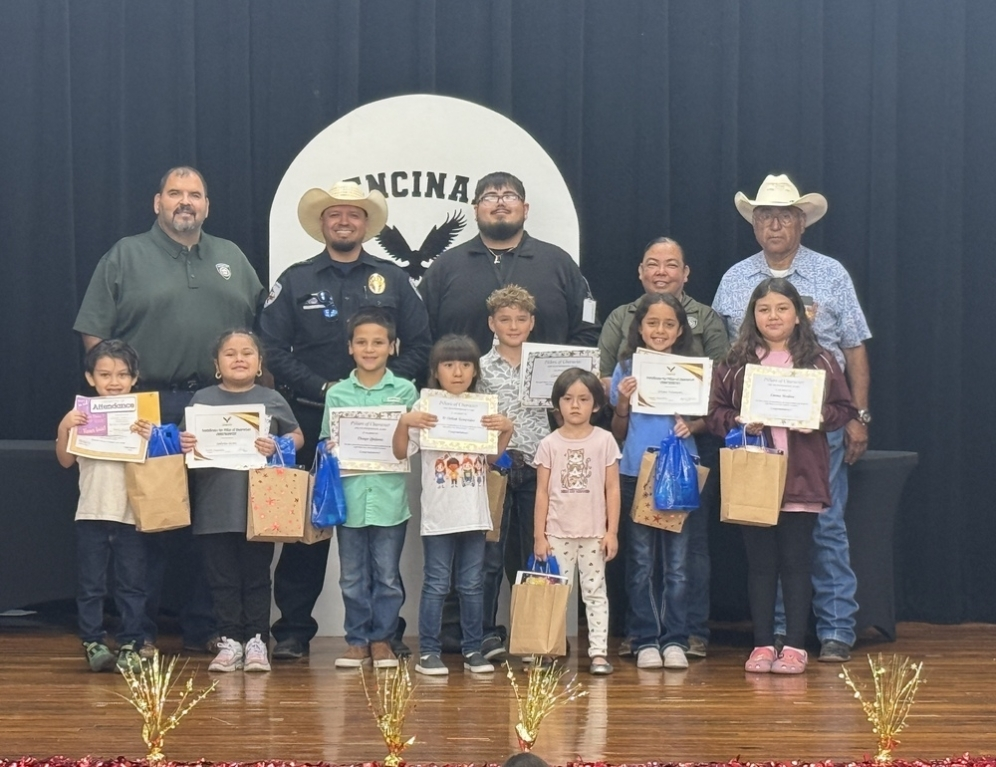 EES Celebrated students who earned Perfect Attendance, A & A/B Honor Roll and our Pillar Characters of the month. Thank you to our community for joining us and a shout out to our PTC for providing gift bags for the Pillar Characters of the Month