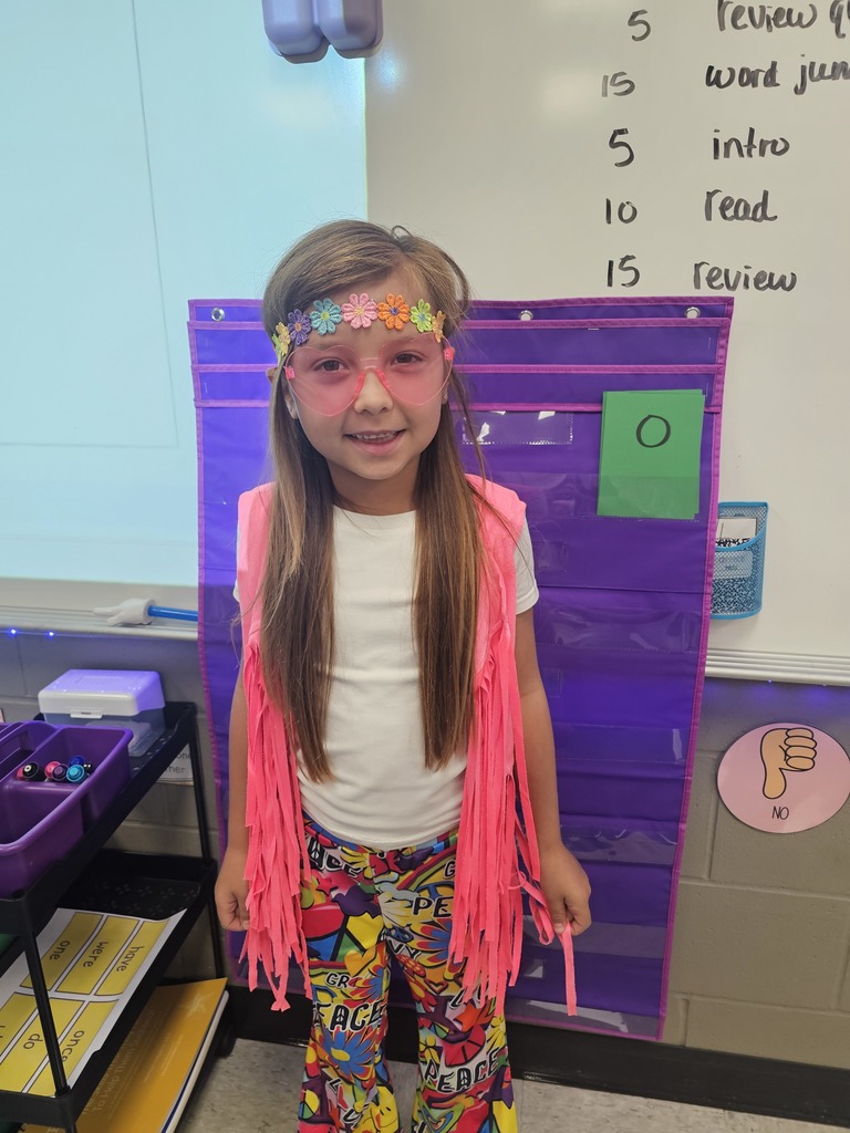 Homecoming Week Dress Up 2025 Day 1 - Favorite Decade