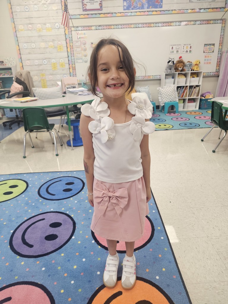 Homecoming Week Dress Up 2025 Day 1 - Favorite Decade