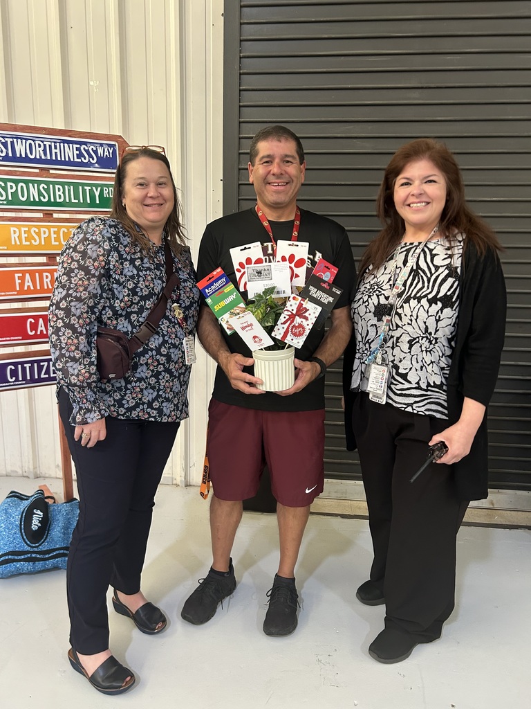 National Coaches Day. Encinal Elementary celebrated our Coaches. Special thank you for your service to our school and community. Ms. Nadia Perusquia, Instructional Coach and Mr. Ruben Marroquin, PE & Athletics.
