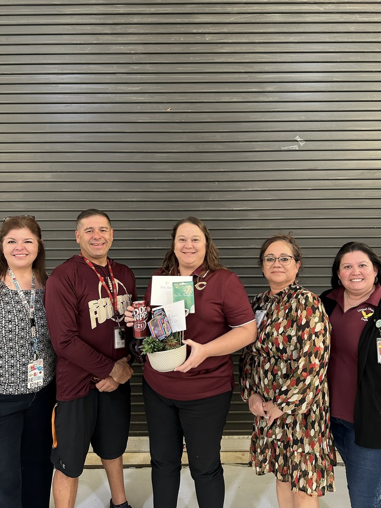 Encinal staff celebrated Boss’ Day with their principal, Dr. Vanessa Fox-Norton.