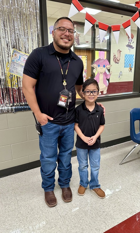 Homecoming Week Dress Up 2025 Day 3 -Twin Day