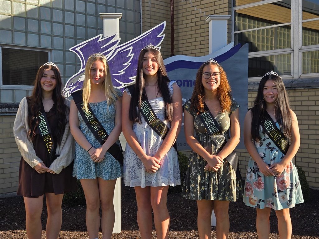 2025 Homecoming Queen Candidates