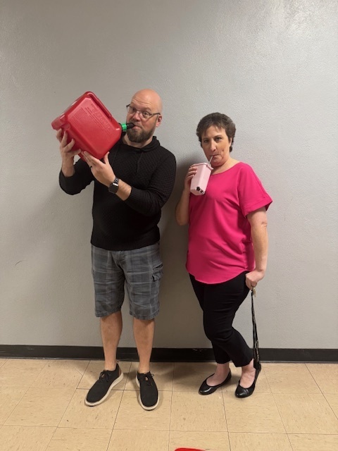 Mr. Hampel, Ms. Eckart anything but a cup