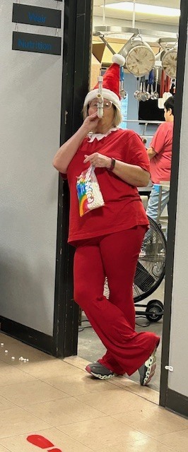 Elf snowball/marshmallow fight