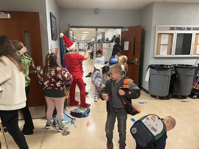 Elf snowball/marshmallow fight