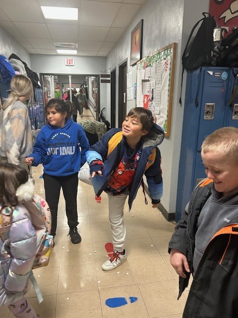 Elf snowball/marshmallow fight