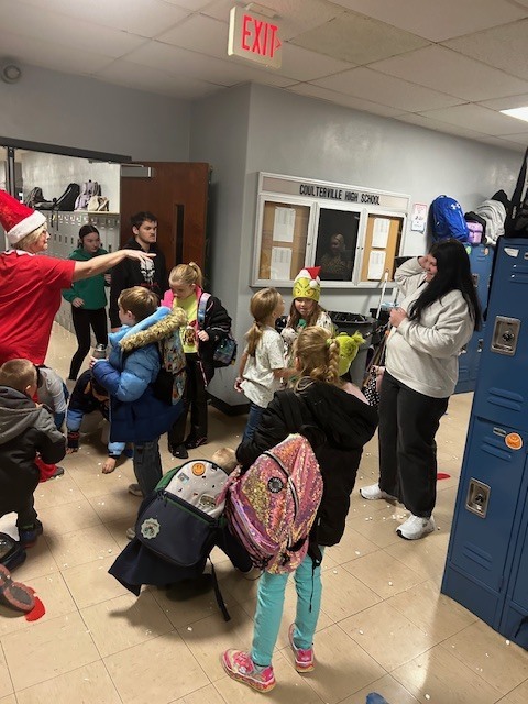 Elf snowball/marshmallow fight